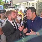 Salvini non canta «Bella ciao» e dice: "Viva la Pausini". Poi intona «La Leggenda del Piave»