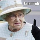 I 94 anni della longeva Regina Elisabetta II: ecco i meme più divertenti