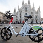 Helbiz Unlimited, il primo abbonamento in Italia per la mobilità sostenibile. Monopattini e bici elettriche in una sola soluzione