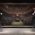 Bansky, asta record: «Devolved Parliament» venduto per undici milioni di euro da Sotheby's