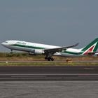 Allarme compagnie aeree: Alitalia torna statale