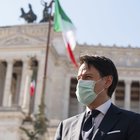Conte: «Un piano decennale per rilanciare l'Italia». E invita i turisti: «Siamo un paese sicuro»