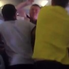 Russia, passeggero ubriaco picchia la compagna di viaggio in aereo