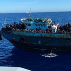 Variante Delta arrivata in Sicilia, 10 migranti positivi sbarcati a Lampedusa