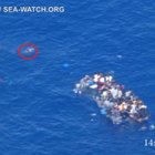 Gommone in avaria, migrante annega: il video diffuso da Sea Watch