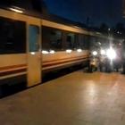Il treno regionale è lentissimo, nello stesso tragitto si arriva prima in Vespa