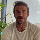 David Beckham presta i suoi account social a una dottoressa in Ucraina: «Così partoriscono le donne ucraine»