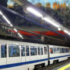 «Sono positiva al covid»: avviso social della pendolare in metropolitana. Scatta la ricerca dei passeggeri a Madrid