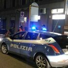 Milano, buca il rosso e fugge dalla polizia investendo un agente: 27enne denunciato